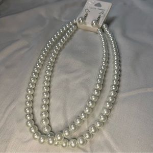 Pearl necklace set